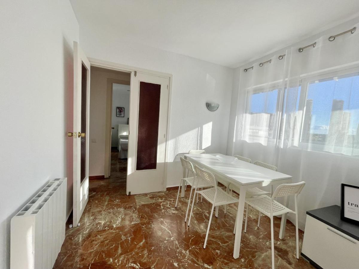 Appartement Acacias Views *
